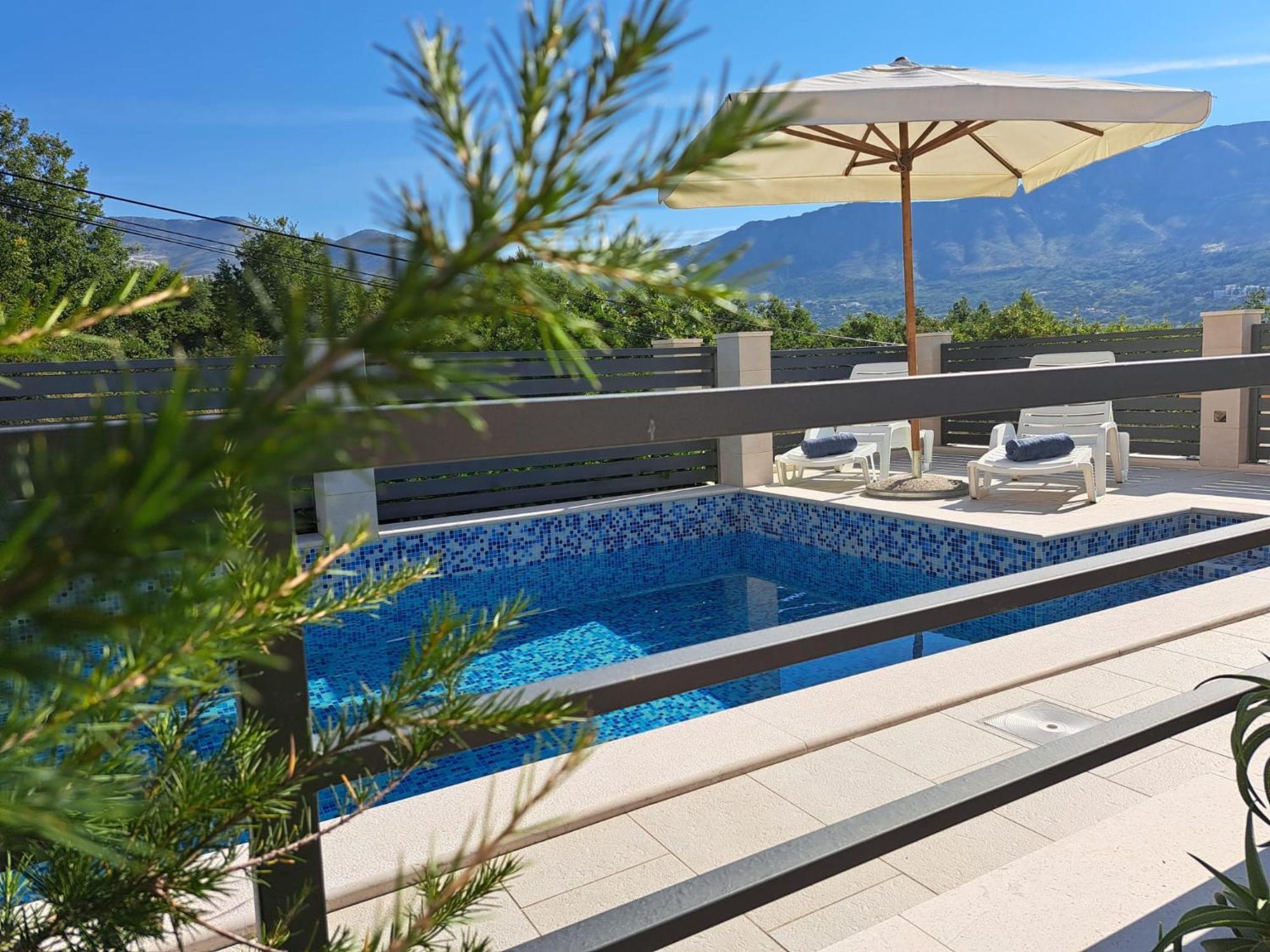 Villa "Amber" Luxury Apartments With A Pool Mlini Ngoại thất bức ảnh