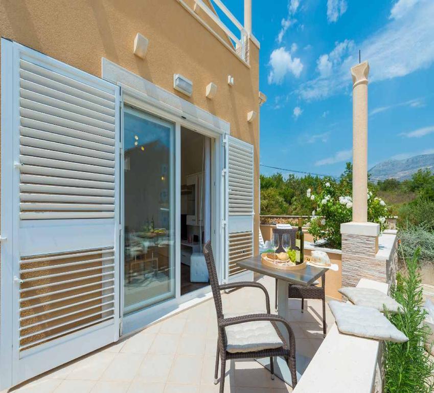 Villa "Amber" Luxury Apartments With A Pool Mlini Ngoại thất bức ảnh
