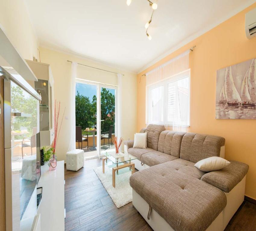 Villa "Amber" Luxury Apartments With A Pool Mlini Ngoại thất bức ảnh